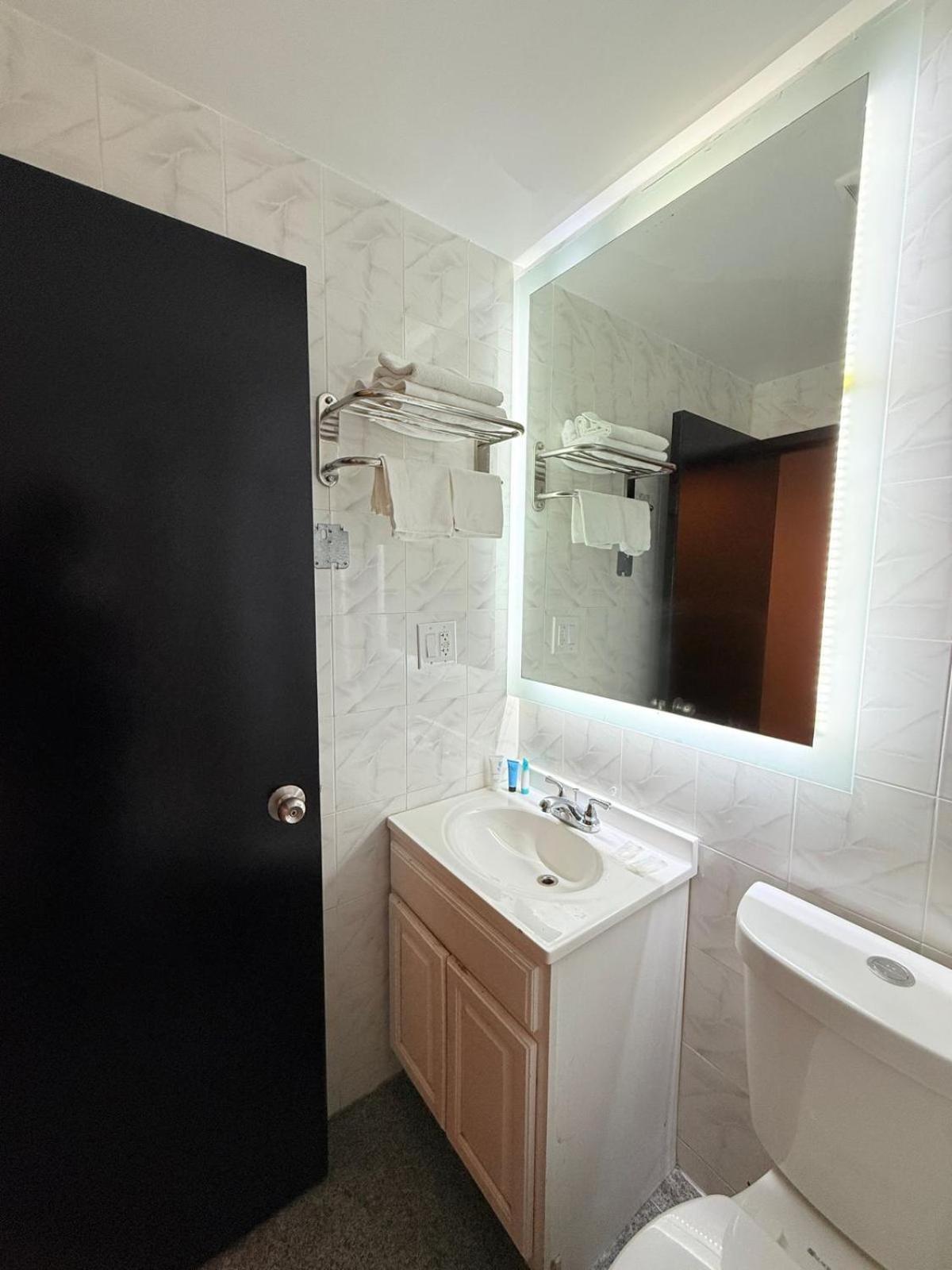 Hotel Key Ню Йорк Екстериор снимка